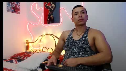 Hank online show from 03-01-25, 10:24