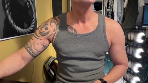 hanky online show from 12-31-24, 12:36