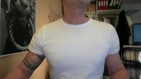 hanky online show from 01-28-25, 10:34