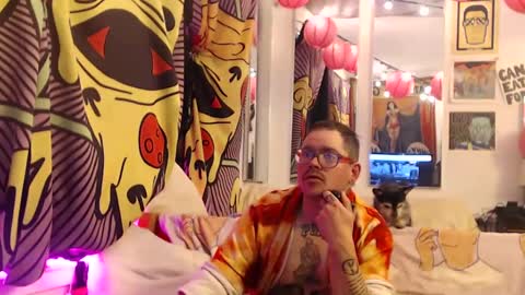 Snapshot of hankrams chatting on 01-03-25, 02:21 hank rams online show from 01-03-25, 02:21