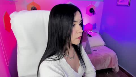 hanna  online show from 12-21-24, 04:30