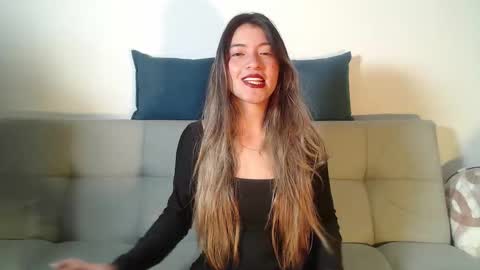 Snapshot of hanna__jones7 chatting on 02-12-26, 12:38 Hanna online show from 02-12-26, 12:38