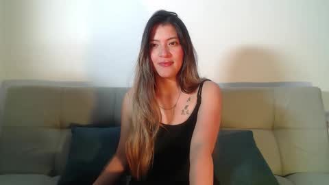 Snapshot of hanna__jones7 chatting on 02-17-26, 11:44 Hanna online show from 02-17-26, 11:44