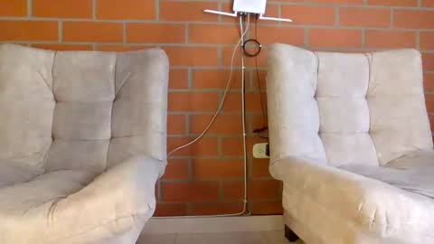 Snapshot of hanna_beily chatting on 02-01-25, 06:51 hanna online show from 02-01-25, 06:51