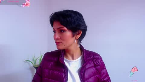 Sara online show from 12-16-24, 08:37