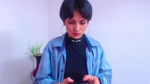 Sara online show from 12-17-24, 07:37