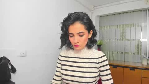 Sara online show from 11-26-25, 07:15