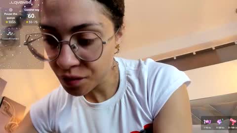 HANNA online show from 10-10-25, 01:43