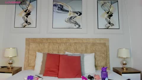 Snapshot of hanna_daze chatting on 02-21-26, 11:33 hanna_daze online show from 02-21-26, 11:33