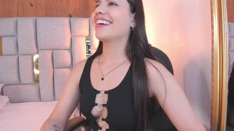 hanna_gomeez online show from 10-28-25, 07:38