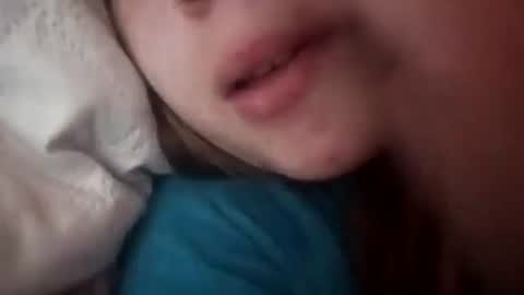 Snapshot of hanna_kiss chatting on 02-03-25, 01:40 Anna online show from 02-03-25, 01:40