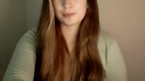 Snapshot of hanna_kiss chatting on 02-05-25, 06:35 Anna online show from 02-05-25, 06:35