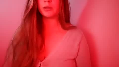 Snapshot of hanna_kiss chatting on 02-05-25, 09:36 Anna online show from 02-05-25, 09:36