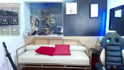 hanna_lamber online show from 02-15-25, 09:26