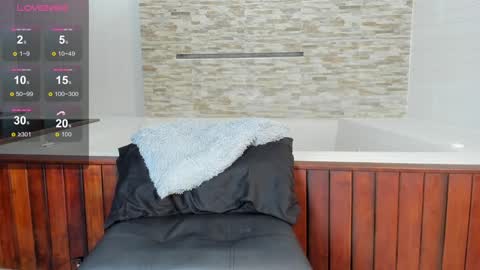 Hanna lens online show from 02-02-25, 05:59