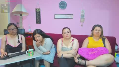 Hanna online show from 10-10-25, 01:21