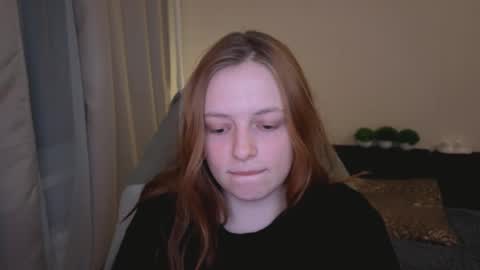 Snapshot of hanna_melon chatting on 02-09-25, 07:52 Hanna  next stream is Mo 8pm-6am by CET online show from 02-09-25, 07:52