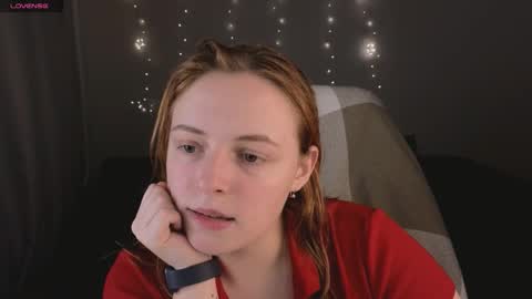 Snapshot of hanna_melon chatting on 10-16-25, 08:43 Hanna  next stream is Mo 8pm-6am by CET online show from 10-16-25, 08:43