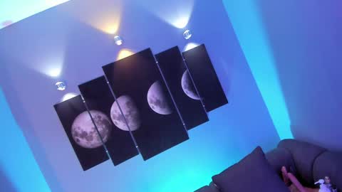 Hanna online show from 01-18-25, 12:36