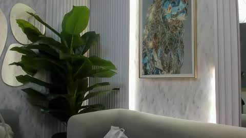 Snapshot of hanna_slut chatting on 02-07-26, 02:15 EVA online show from 02-07-26, 02:15