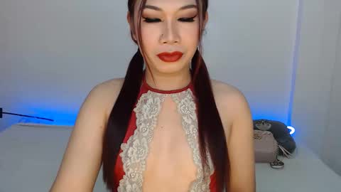 Hannah online show from 09-30-25, 02:49