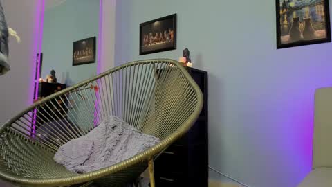 Snapshot of hannachris chatting on 01-04-25, 11:38 Hanna online show from 01-04-25, 11:38