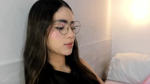 Hanna Connor online show from 10-03-25, 11:51