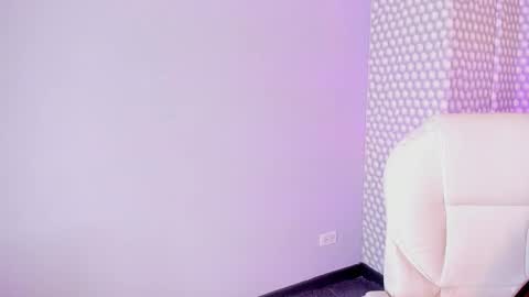 Hanna online show from 09-28-25, 03:34