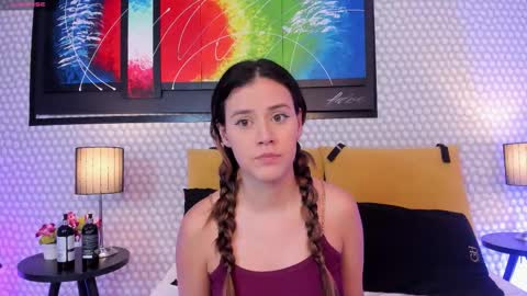 Hanna online show from 10-27-25, 03:54