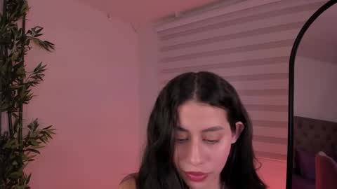 Hannah online show from 02-04-25, 11:38