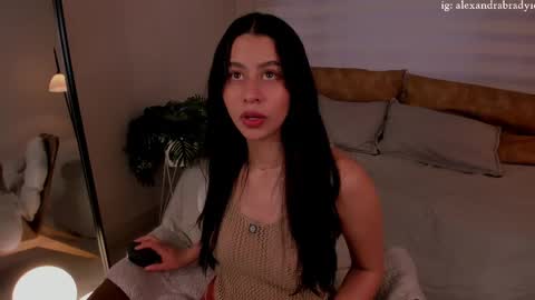 Hannah online show from 10-14-25, 09:37