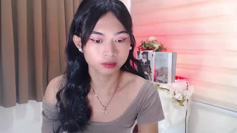 Snapshot of hannah_davis69 chatting on 01-05-25, 02:38 Alex online show from 01-05-25, 02:38