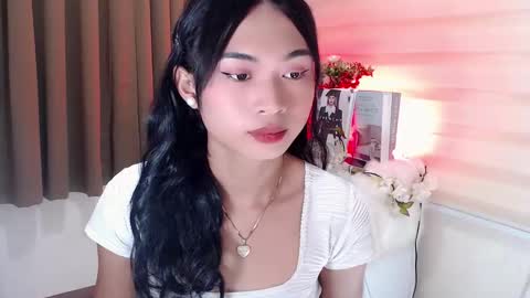 Snapshot of hannah_davis69 chatting on 01-09-25, 06:06 Alex online show from 01-09-25, 06:06