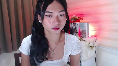 Snapshot of hannah_davis69 chatting on 01-11-25, 08:43 Alex online show from 01-11-25, 08:43