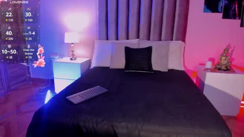 Snapshot of hannah_jonhson_1 chatting on 02-18-25, 02:49 Hannah online show from 02-18-25, 02:49