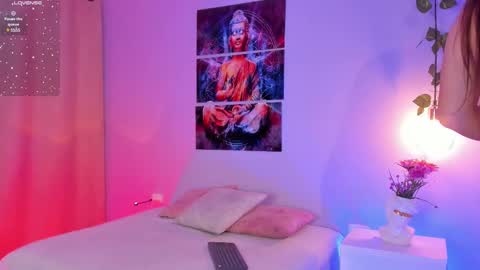 Snapshot of hannah_jonhson_1 chatting on 03-06-25, 04:41 Hannah online show from 03-06-25, 04:41