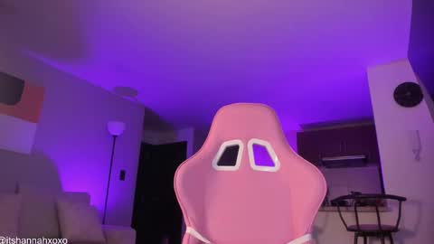 Hannah online show from 02-13-25, 04:43