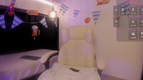 hannah  online show from 10-04-25, 03:48