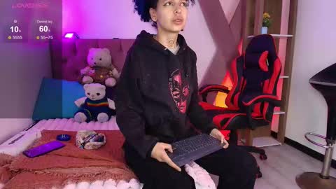HannahBlue  online show from 02-11-26, 12:10