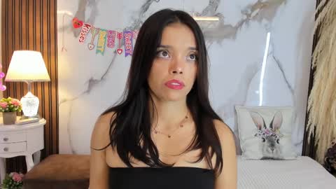 Hannahill69 online show from 02-15-25, 05:41