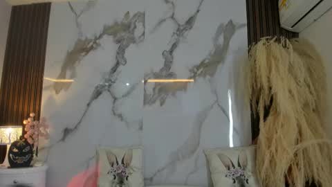 Hannahill69 online show from 10-17-25, 04:15