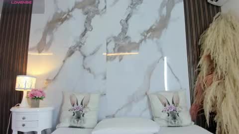 Hannahill69 online show from 03-05-26, 04:52