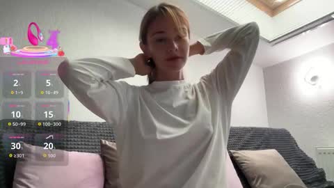 Snapshot of hannahinto chatting on 09-22-25, 08:05 hannahinto online show from 09-22-25, 08:05