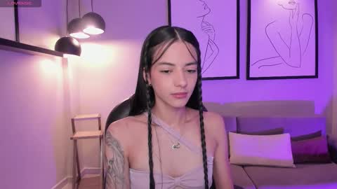 HANNAH J online show from 11-22-25, 07:24