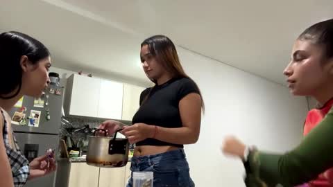 hannakoff online show from 09-24-25, 12:47