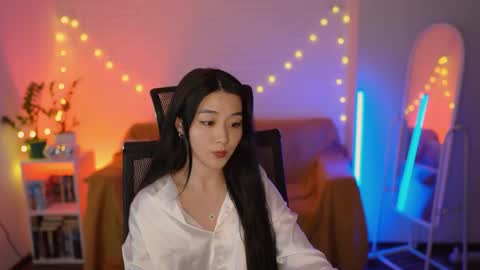 hannarosie online show from 04-12-26, 05:51