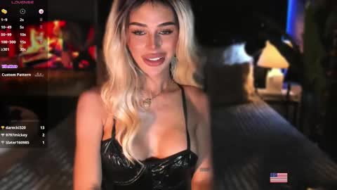 hanny113826 online show from 11-16-25, 09:09