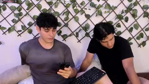 hans and andres online show from 02-25-26, 01:48