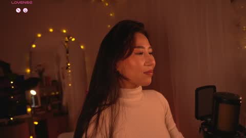 Snapshot of hanymel chatting on 12-25-24, 12:27 Mizi online show from 12-25-24, 12:27