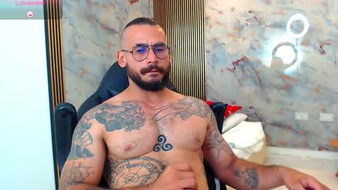 hanz_col online show from 03-04-25, 06:47